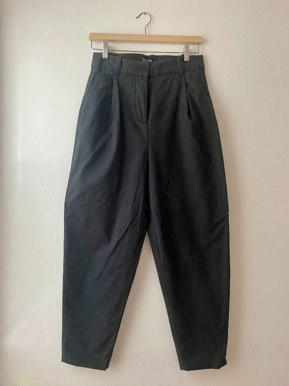 Frank And Oak Women's Barrel Leg Chinos Charcoal